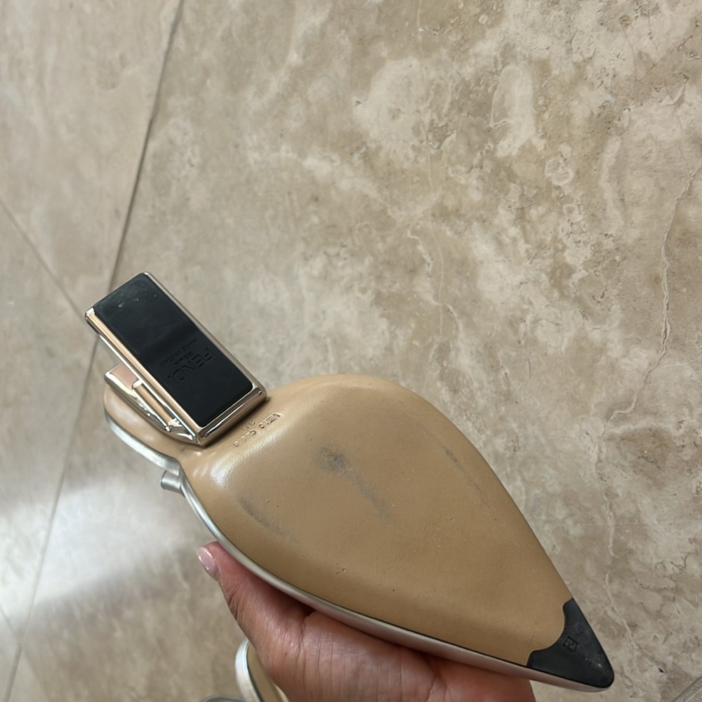 100% AUTHENTIC FENDI FIRST METALLIC F-HEEL SLINGBACK - Picture 6 of 11